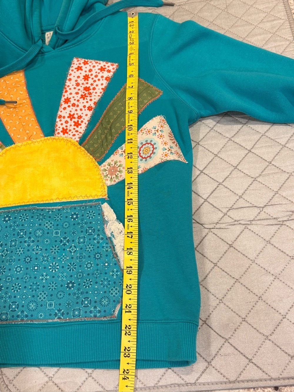 Custom Upcycled Under Armour Hoodie Sunburst Patchwork Cottagecore Small - Picture 8 of 8